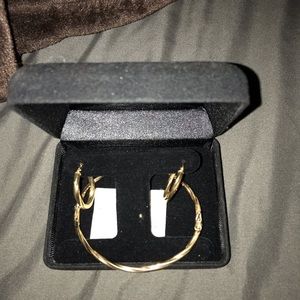 14k gold set new.
